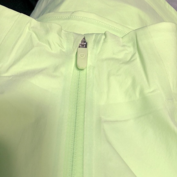 lululemon (0) Fast and Free Windbreaker - Picture 10 of 15